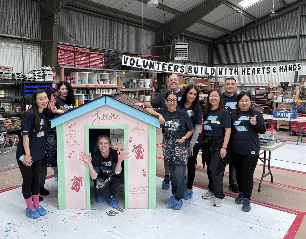 Playhouse Build Volunteers